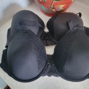 Maidenform Elegant Black Lace Bra